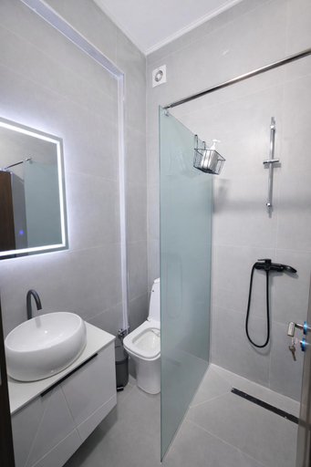 Bathroom 3, Elite Apartments Prishtina, Priština
