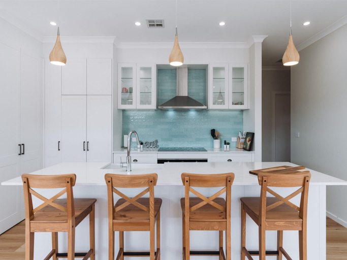 Others 5, Exquisitely Spacious 3-Bed Home, Canberra