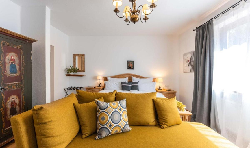 Bedroom 2, Das Halali - dein kleines Hotel an der Zugspitze, Reutte