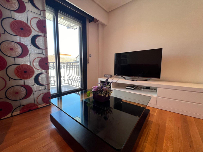 Others 2, YourHouse Aldo Ourense Termal, Ourense