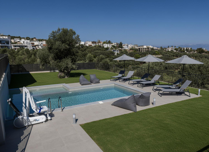 Swimming pool 3, Villa Allargo - With Private Pool, Crete