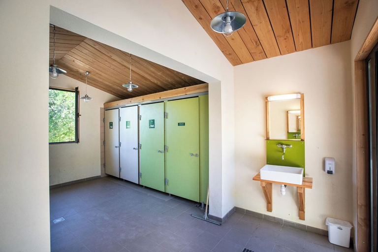 Bathroom 4, Huttopia Lac de Serre-Ponçon, Alpes-de-Haute-Provence