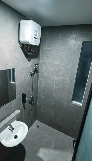 Shower, Shencasa Living, Surabaya