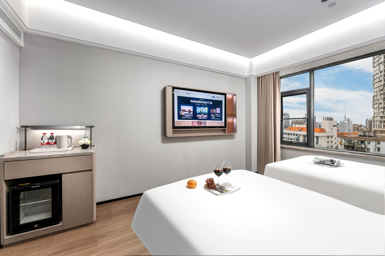 Bedroom 3, From K Guangshi Hotel-XIAOBEI Metro Branch-Provide shuttle buses for the Canton Fair, Guangzhou