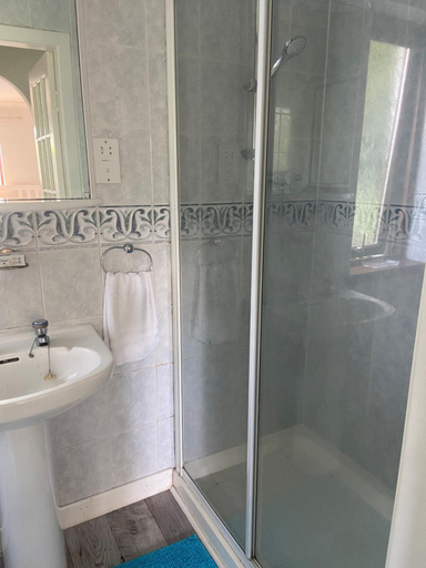 Bathroom 5, JustB Edinburgh, Edinburgh