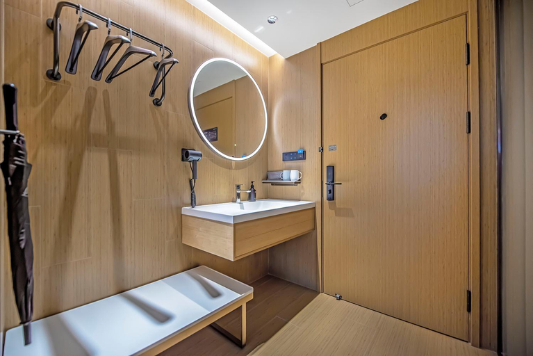 Bathroom 3, Ji Hotel Chongqing Lianglukou Chongqing Center, Chongqing