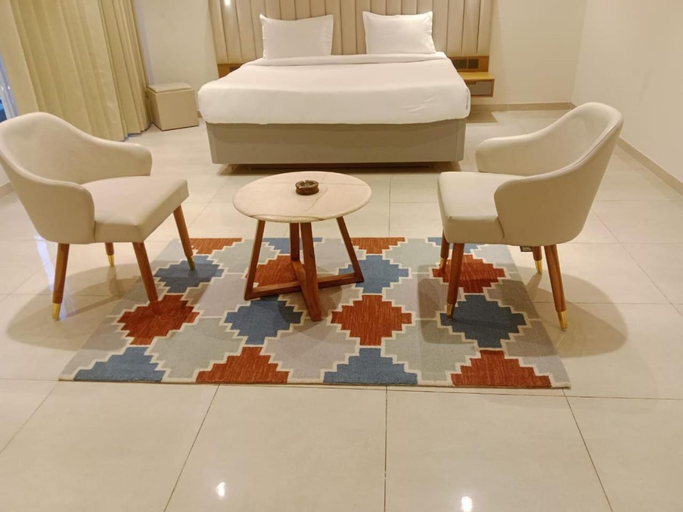 Others 5, Hotel Maple Tree , Gomtinagar Extension , Lucknow, Lucknow