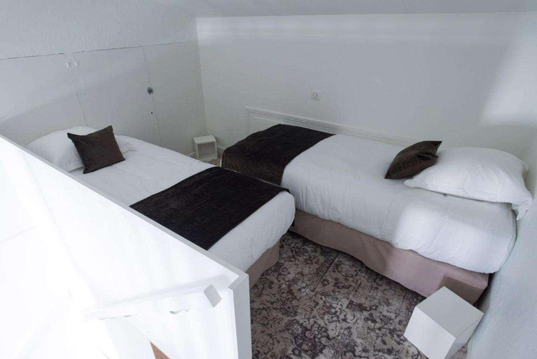 Bedroom 3, Hotel François 1er, Charente-Maritime