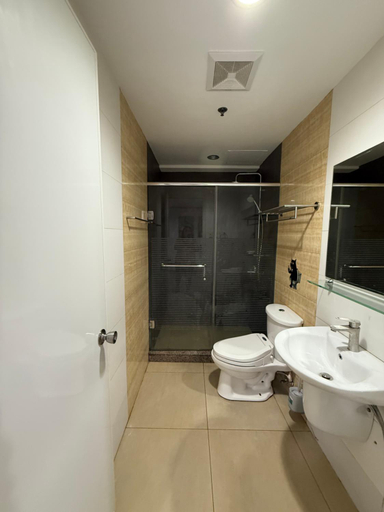 Bathroom 5, Sea Residences at Jireh, Pasay City