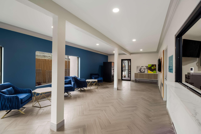 Public Area 2, Signature Inn, Houston