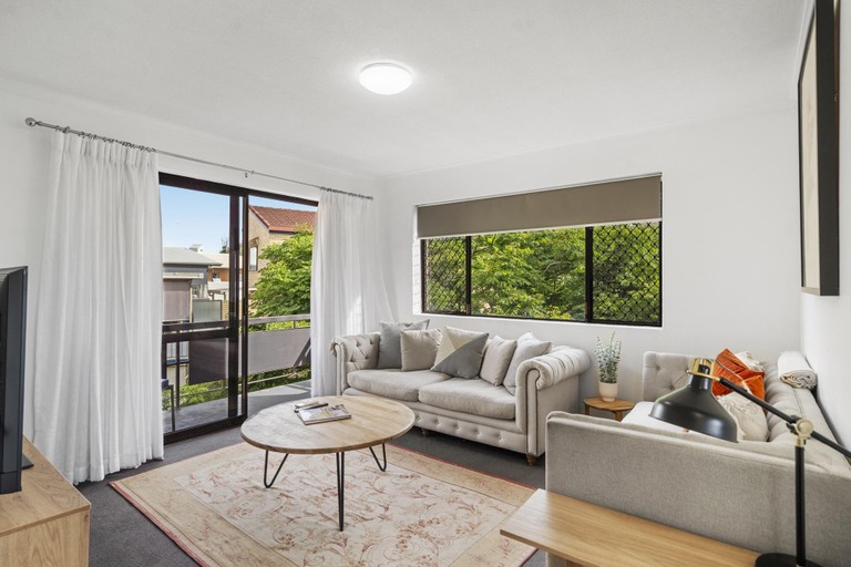 Separate living room 3, Bright 2-Bed Apartment in Leafy New Farm, New Farm
