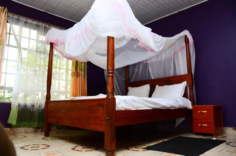 Bedroom 3, Serian Vacation House, Narok North