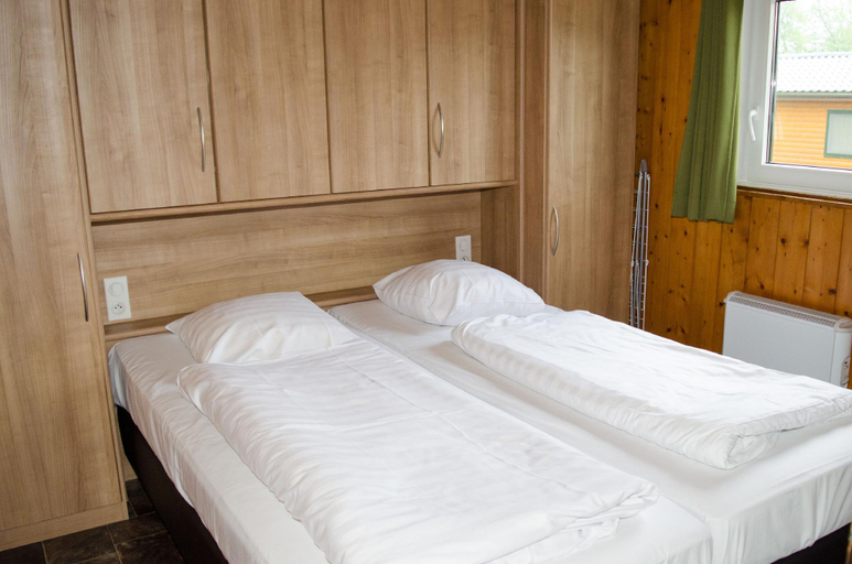 Bedroom 3, Vallee Les Etoiles, Namur