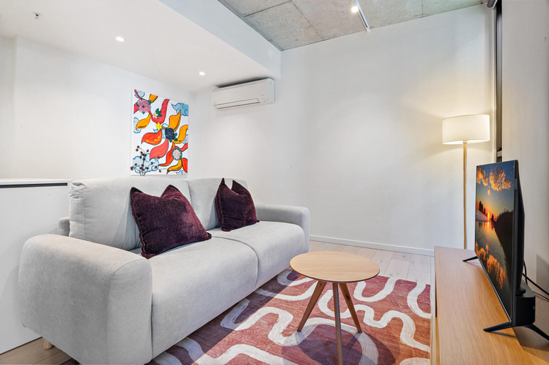 Separate living room 4, Well-Lit 2-Bed Apartment with Balcony, Melbourne