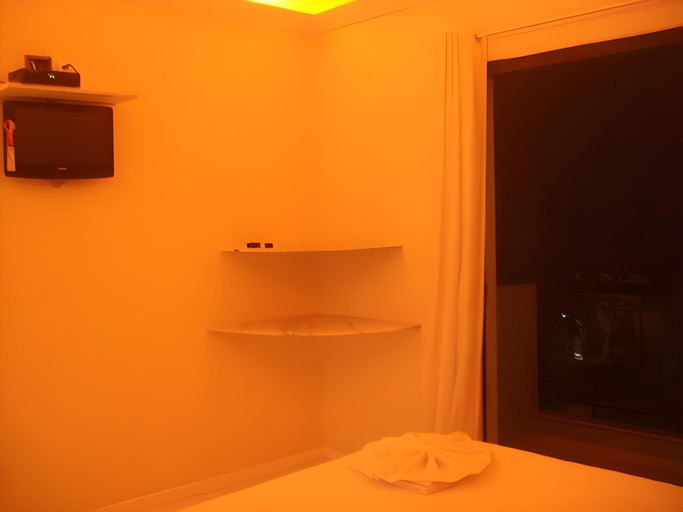 Bathroom 3, Pousada Bon Vivant, Cabo Frio