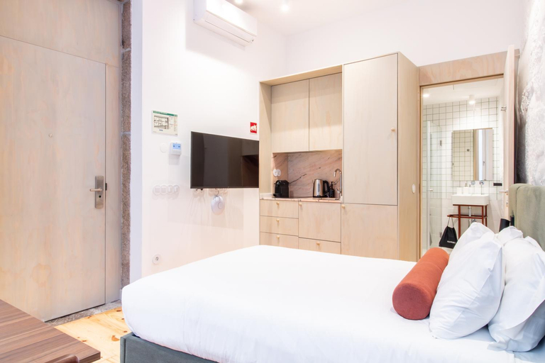 4, Bainharia 82 by LovelyStay, Porto