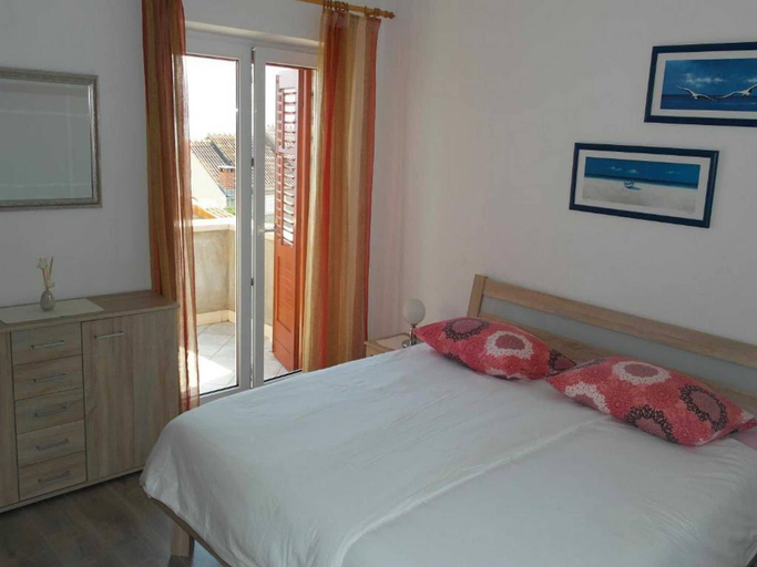 Bedroom 2, Apartment Racic - Two-bedroom Apartment with Balcony and Sea View, Bol