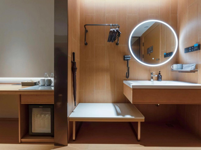 Bathroom 3, JI Hotel, Hangzhou