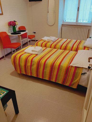 Bedroom 4, B&B RINGAT, Trento