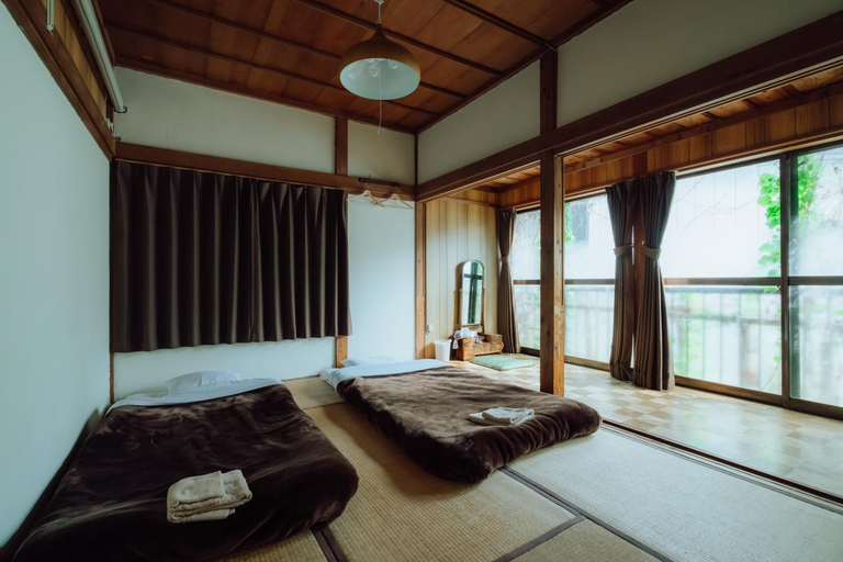 Bedroom 4, Hostel & Bar CAMOSIBA, Yokote