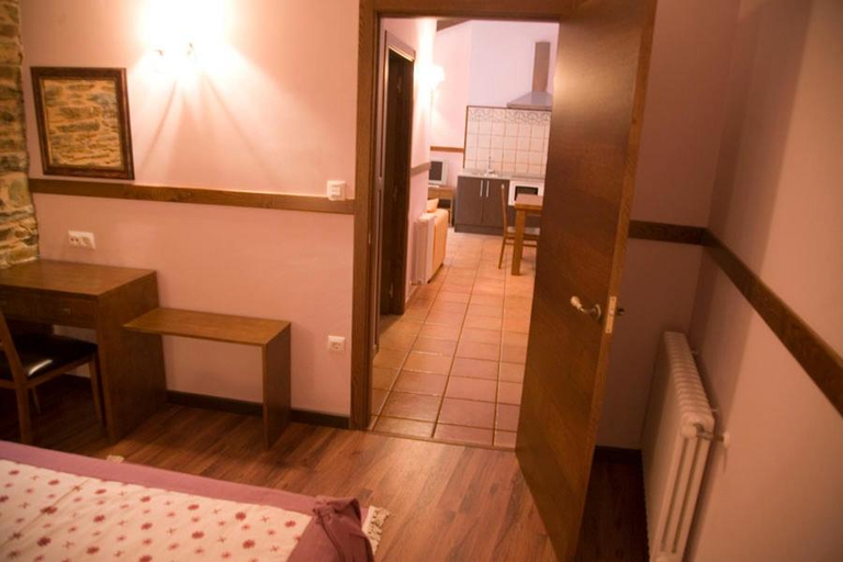 Bedroom 2, Apartamentos Turisticos A Estacion, Lugo
