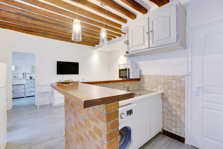Others 3, Charming apartment-1BR - 4P- Canal Saint-Martin, Paris