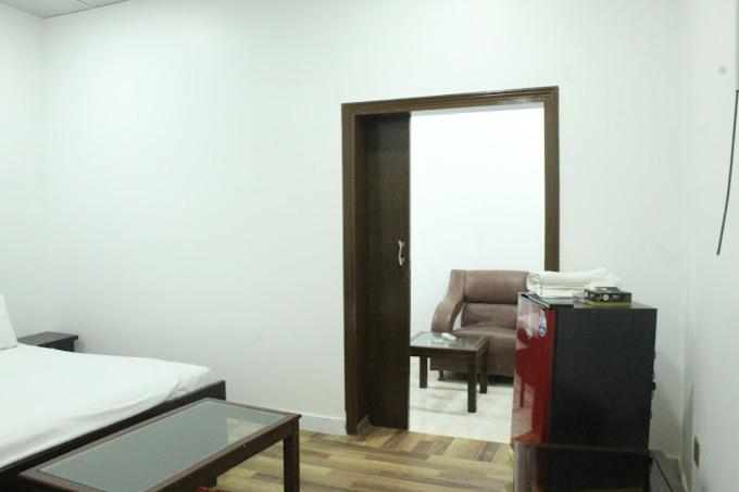 Bedroom 2, Comfort Inn Hotel Peshawar, Zhob