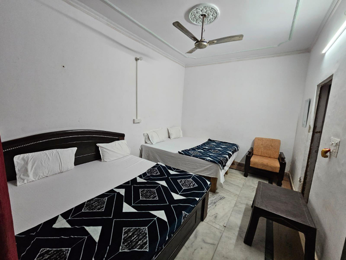 Bedroom 2, Divy Dham Near Prem Mandir, Mathura