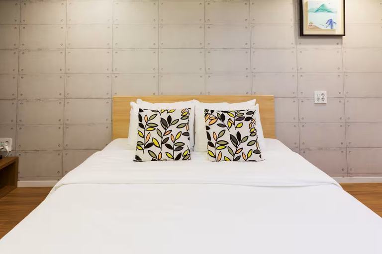 Vistacay Hotel Worldcup - Tap to explore photos