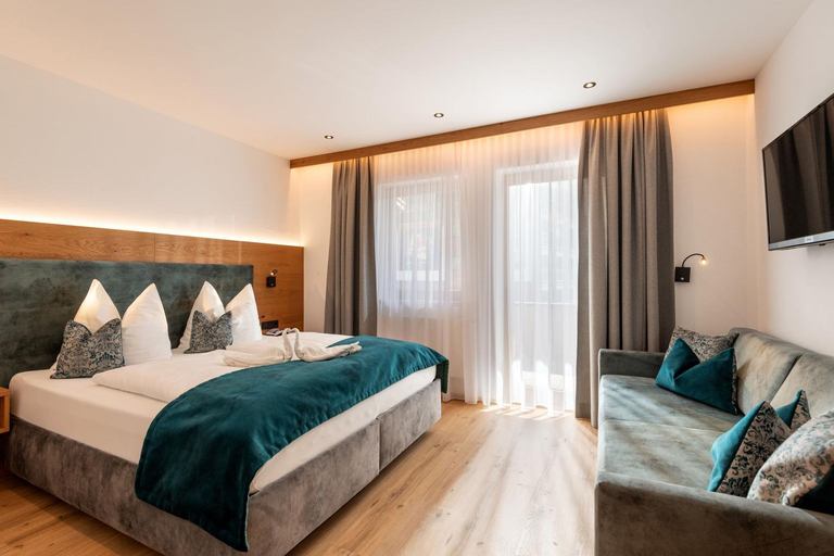 Bedroom 2, Hotel Andrea 3-Sterne Superior, Schwaz