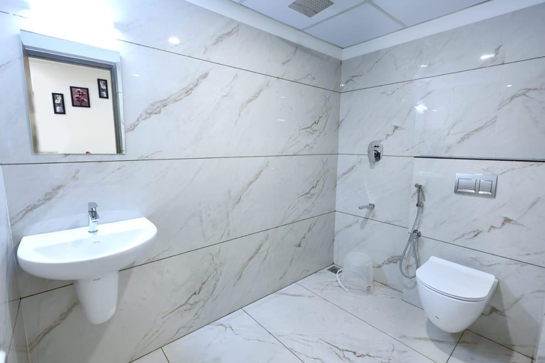 Bathroom, Arctic Hotel Vyttila, Ernakulam