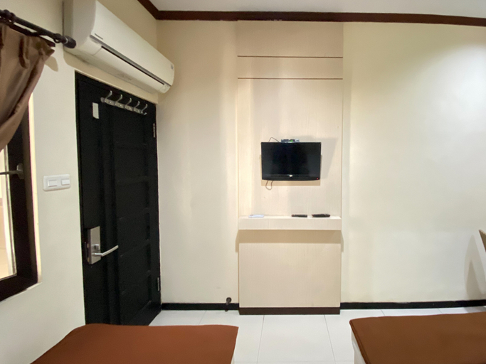 Bedroom 4, Lily Guest House Syariah RedPartner, Malang