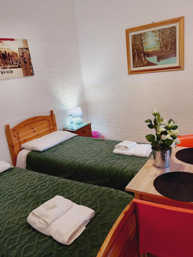 Bedroom 2, B&B RINGAT, Trento