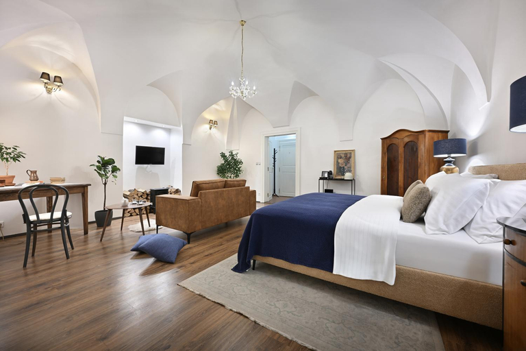 Bedroom 2, Hotel U Suteru, Praha 1