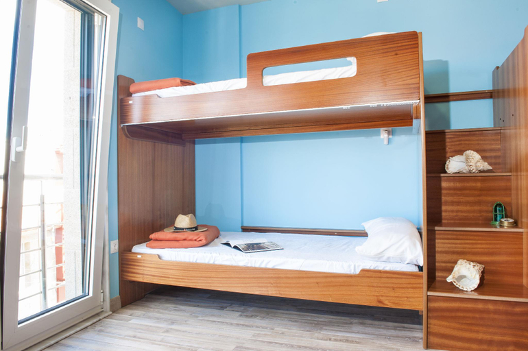 Bedroom 2, Albergue Arribada, A Coruña