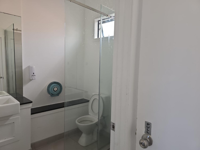 2, SpinCity Lodge Auckland, Waitakere
