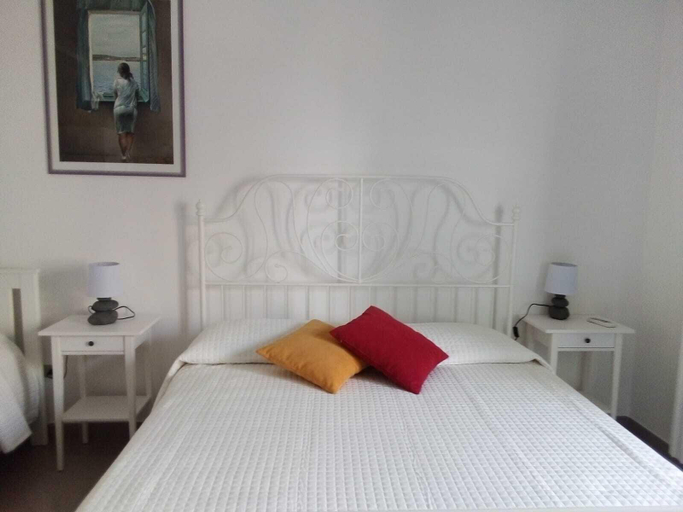 Bedroom 2, B&B Smile, Bari