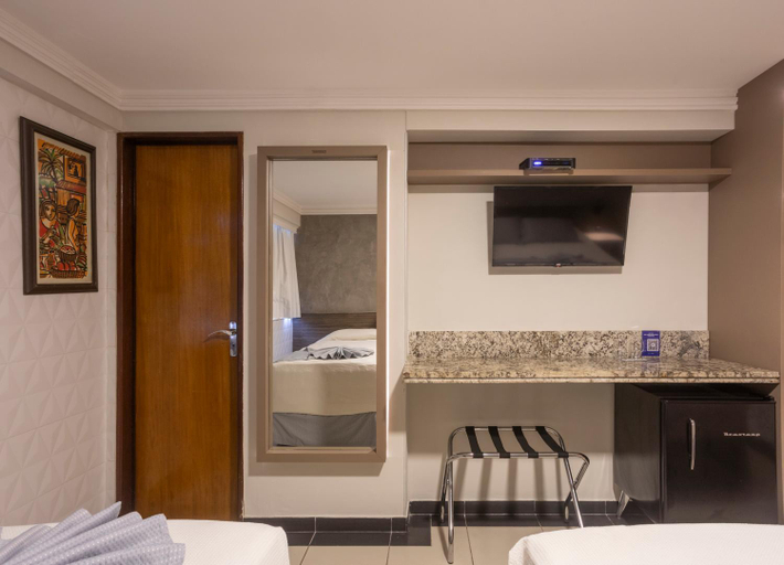 Bedroom 2, Atlantico Praia Hotel, João Pessoa