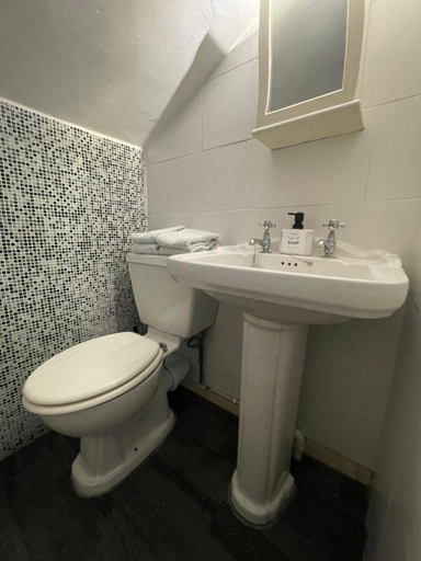 Bathroom 3, The Townhouse Central York, York