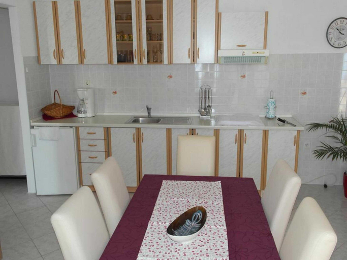 Others 4, Apartment Racic - Two-bedroom Apartment with Balcony and Sea View, Bol