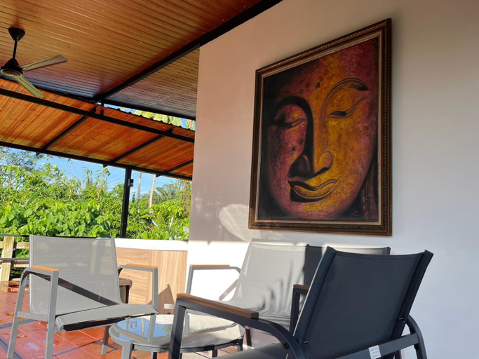 5, Private 2 Bedrooms Villa near waterfall in Khao Lak-Terrace Large Bubble Jacuzzi, Takua Pa