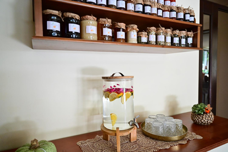 Food & Drinks 5, Natura Family Resort, Avrig