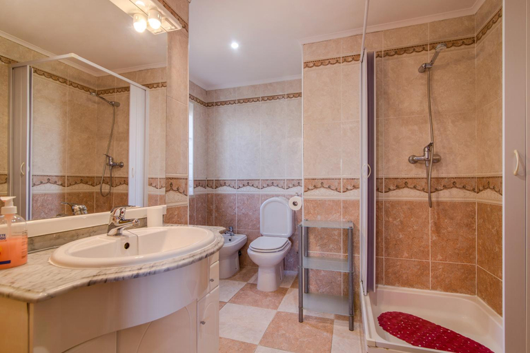 Bathroom 4, Villa do Lago, Albufeira