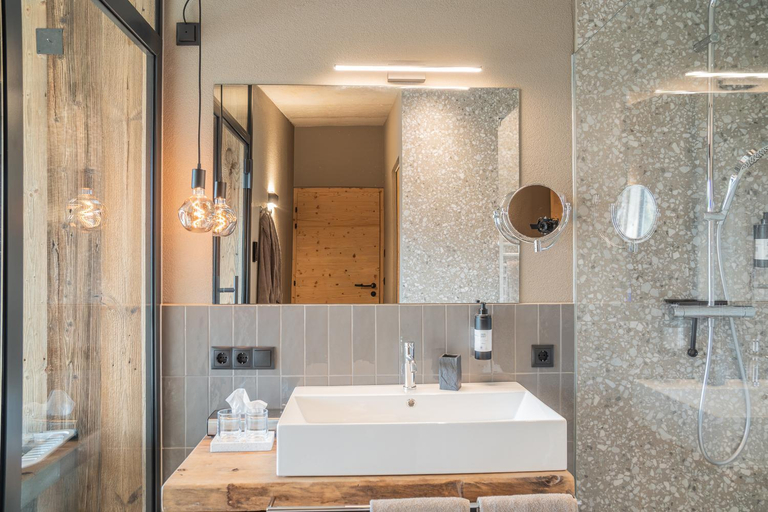 Bathroom 3, Bergut Niggler - Rusticus, Bolzano