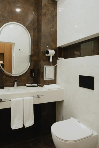 Bathroom 4, Bon Hotel Bishkek, Bishkek