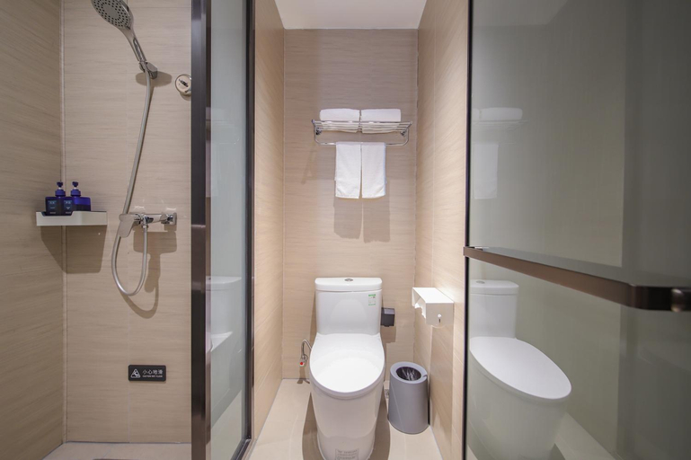 Bathroom 3, Hanting Hotel Nanjing Jiangpu Longhua Road Metro Station, Nanjing
