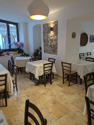 Food & Drinks 4, Deiana, Oristano