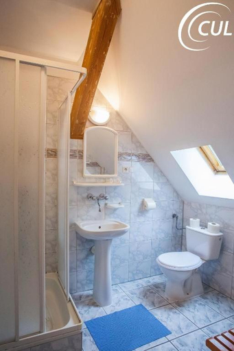 Bathroom 3, Willa Olimp Retro, Jelenia Góra