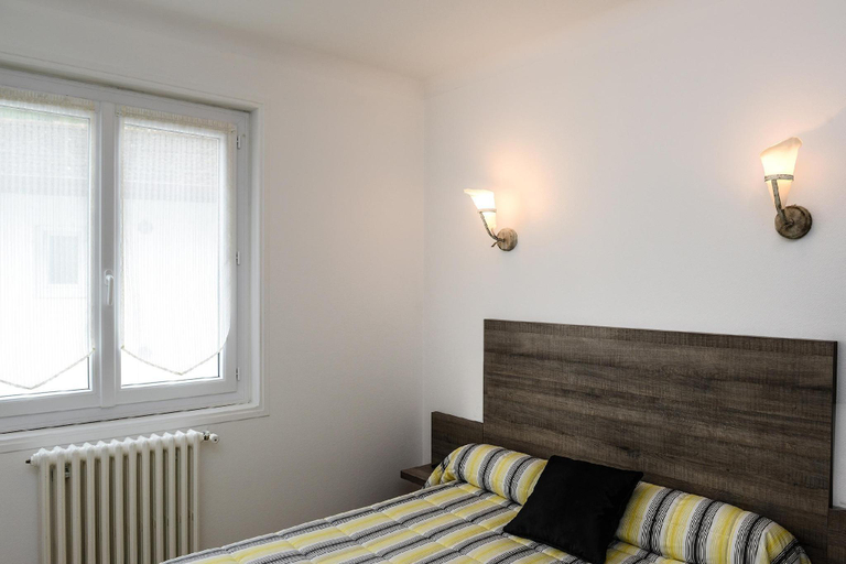 Bedroom 3, Andreinia, Pyrénées-Atlantiques
