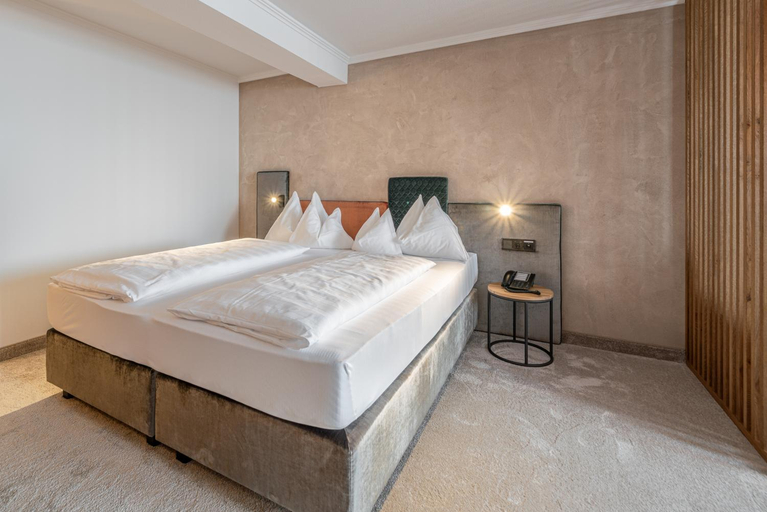 Bedroom 2, Olympia, Imst
